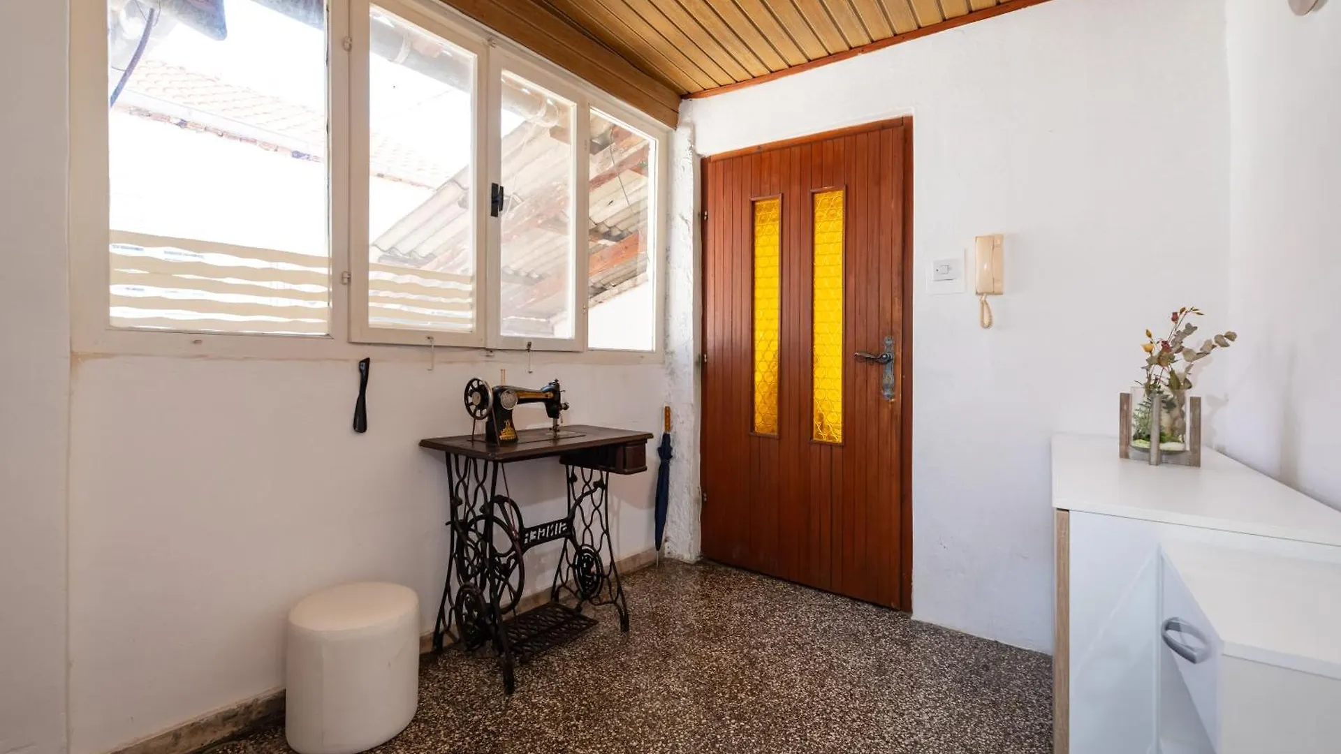 Timeless Antique Old Town With Terrace Appartement Zadar