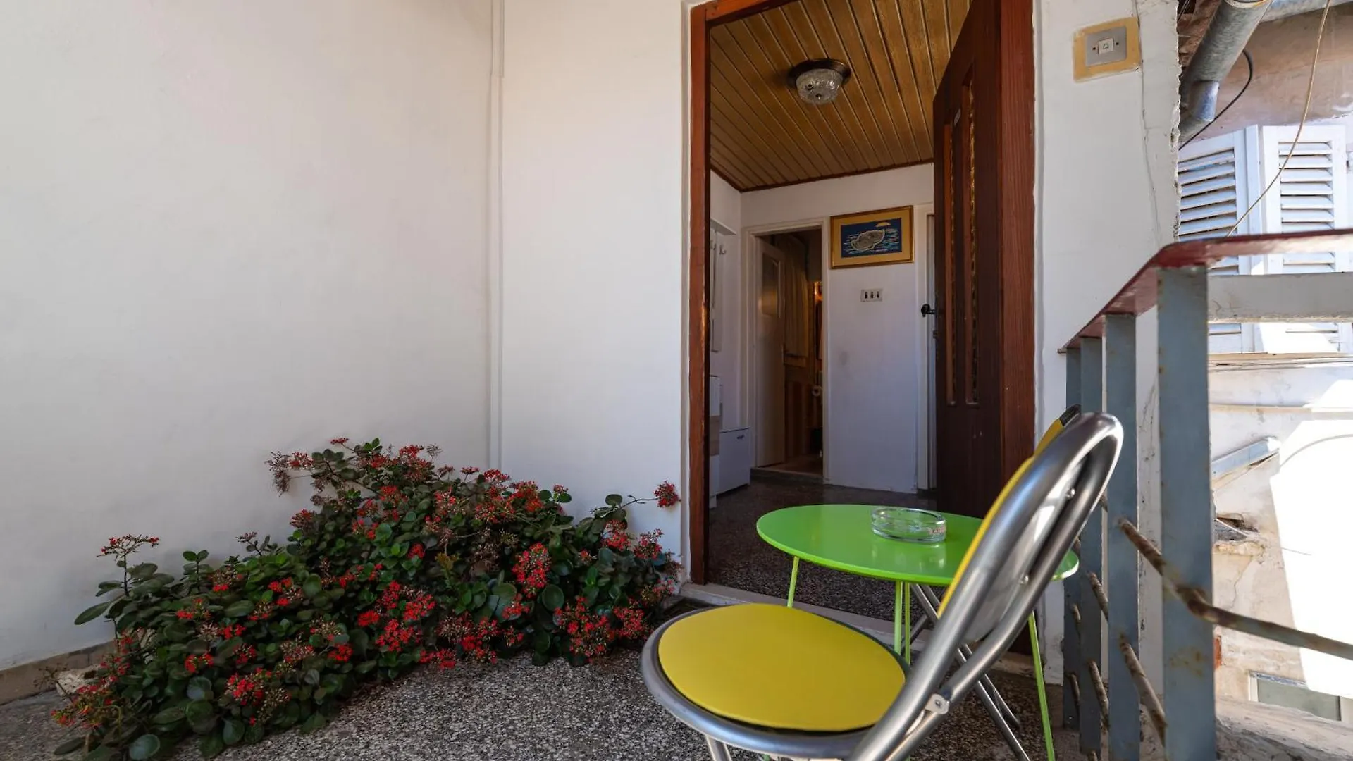 Timeless Antique Old Town With Terrace Appartement Zadar